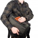 THINK TANK BACKLIGHT SPRINT 15L en situation