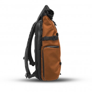 WANDRD THE PRVKE LITE 21L orange coté 1