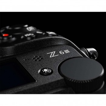 NIKON Z6 III + Z 24-200/4-6.3 VR molette