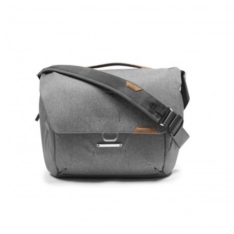 EVERYDAY MESSENGER 13L V3