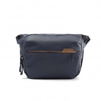 PEAK DESIGN EVERYDAY SLING 6L V2 midnight