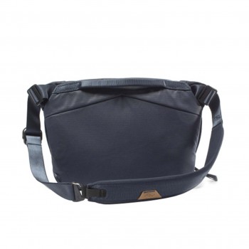 PEAK DESIGN EVERYDAY SLING 6L V2 midnight dos