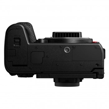 PANASONIC LUMIX S1 II coté dessous